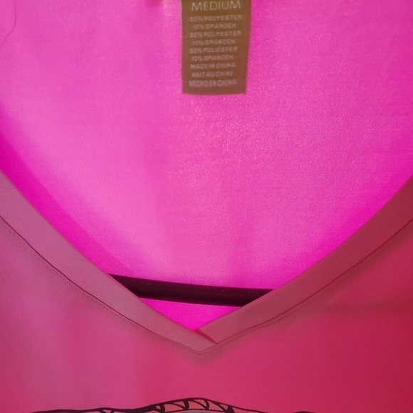 Outdoor Life Vneck Graphic "Chasing Adventures" SS Sz. M Top - Picture 3 of 7